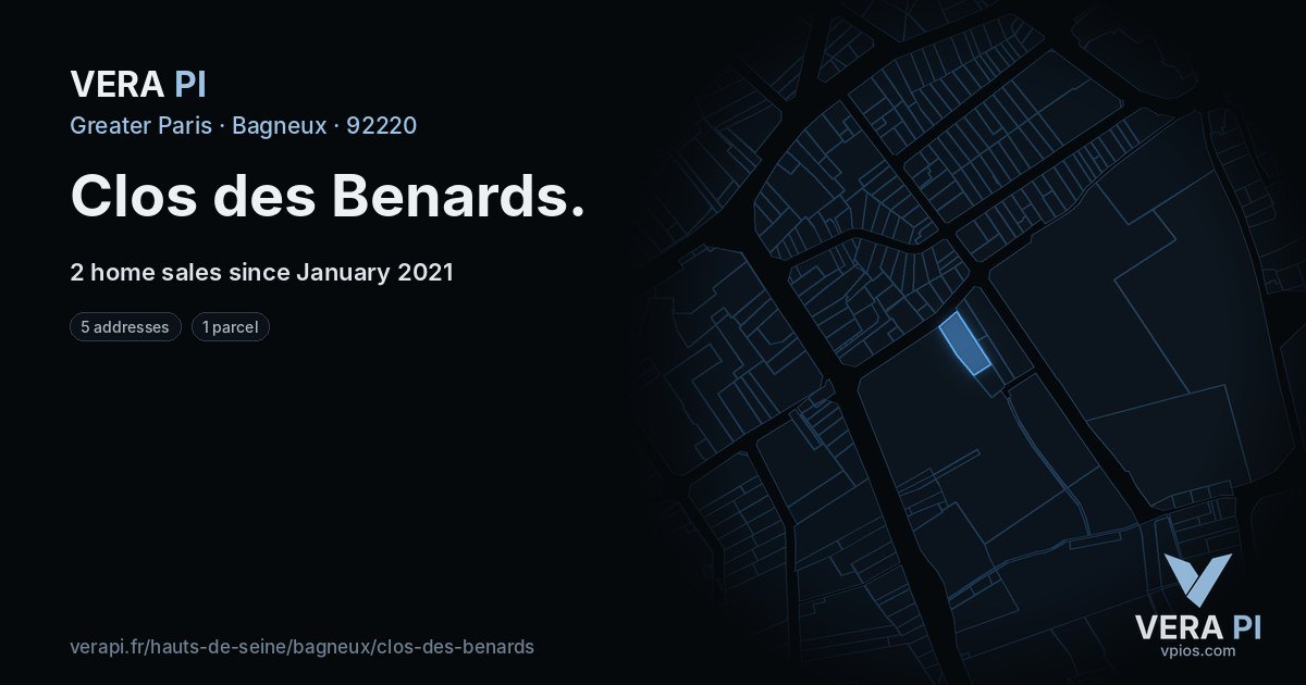 Clos des Benards, Bagneux at night – every parcel coloured by the prices around it, the street's own parcels lit