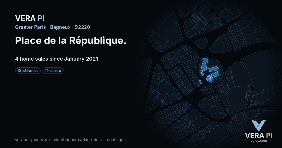 Place de la République, Bagneux at night – every parcel coloured by the prices around it, the street's own parcels lit