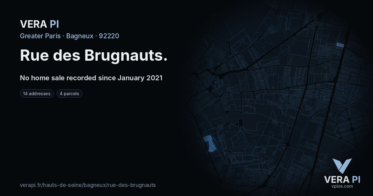 Rue des Brugnauts, Bagneux at night – every parcel coloured by the prices around it, the street's own parcels lit