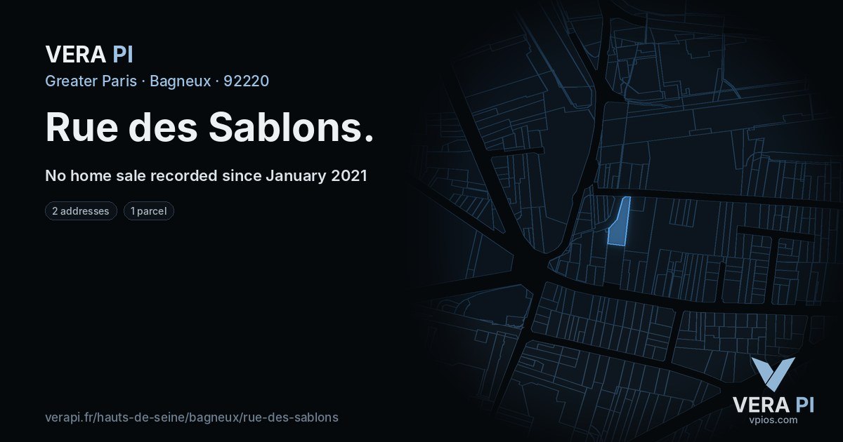 Rue des Sablons, Bagneux at night – every parcel coloured by the prices around it, the street's own parcels lit
