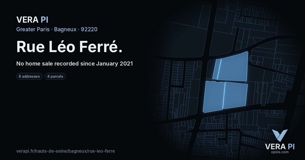Rue Léo Ferré, Bagneux at night – every parcel coloured by the prices around it, the street's own parcels lit