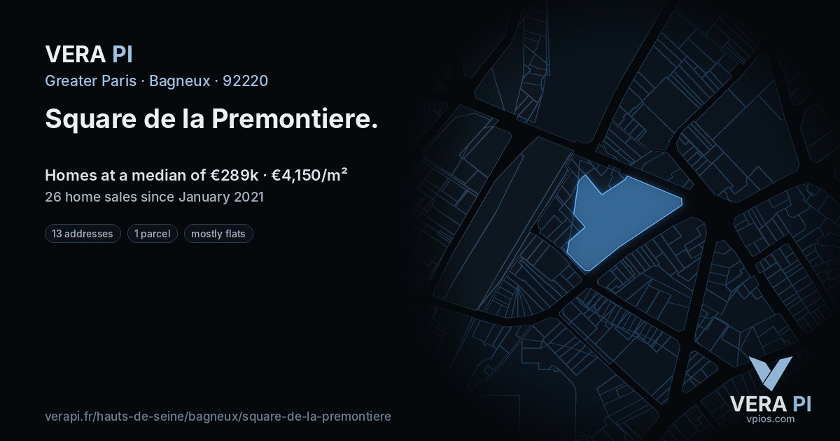 Square de la Premontiere, Bagneux at night – every parcel coloured by the prices around it, the street's own parcels lit