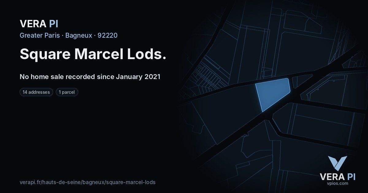 Square Marcel Lods, Bagneux at night – every parcel coloured by the prices around it, the street's own parcels lit