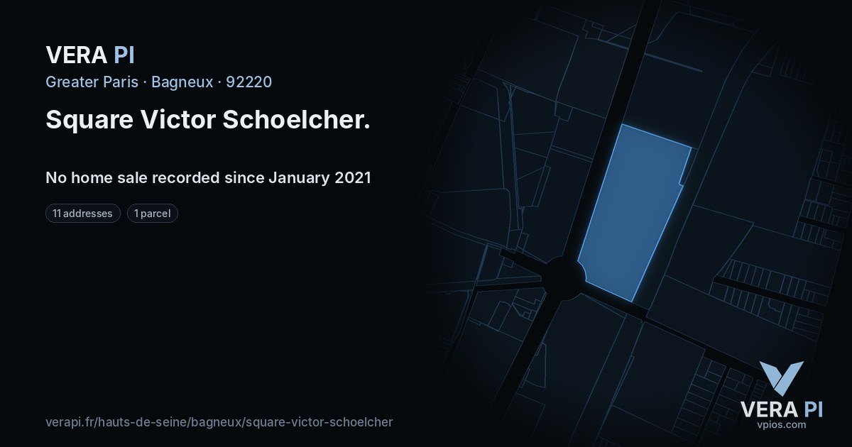 Square Victor Schoelcher, Bagneux at night – every parcel coloured by the prices around it, the street's own parcels lit