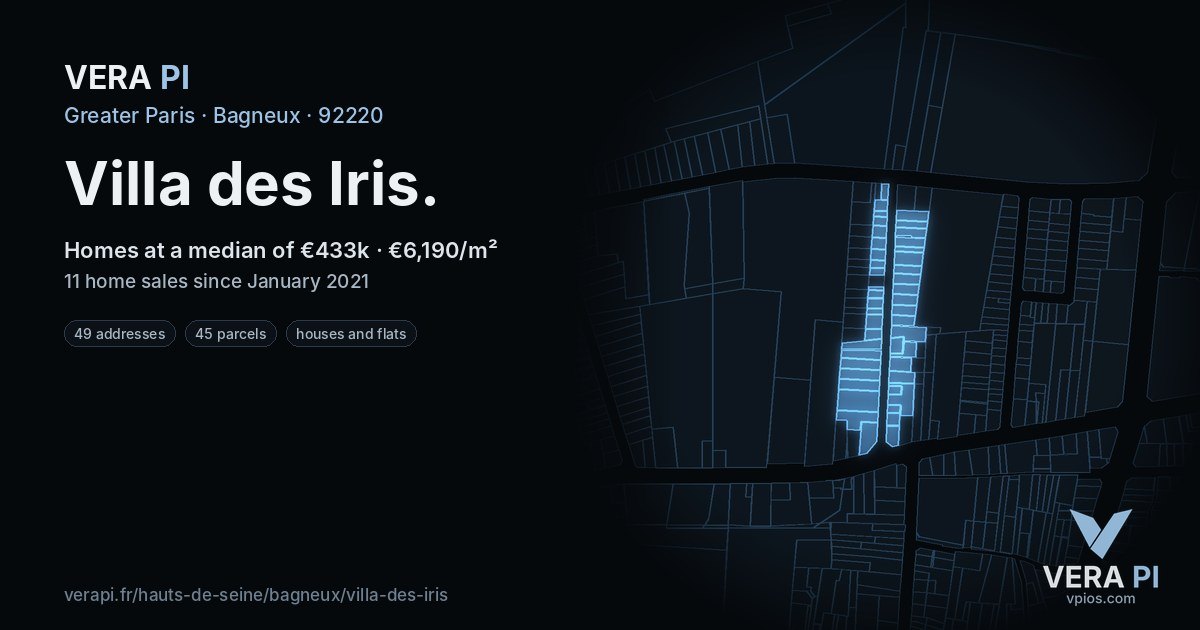 Villa des Iris, Bagneux at night – every parcel coloured by the prices around it, the street's own parcels lit