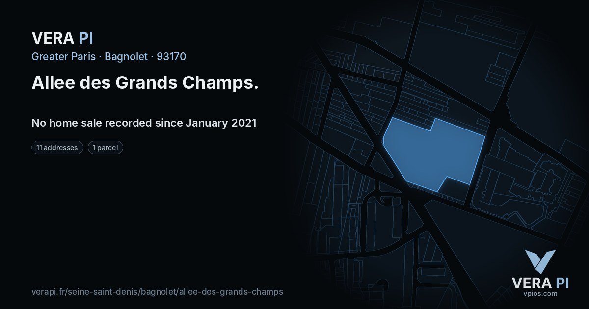 Allee des Grands Champs, Bagnolet at night – every parcel coloured by the prices around it, the street's own parcels lit