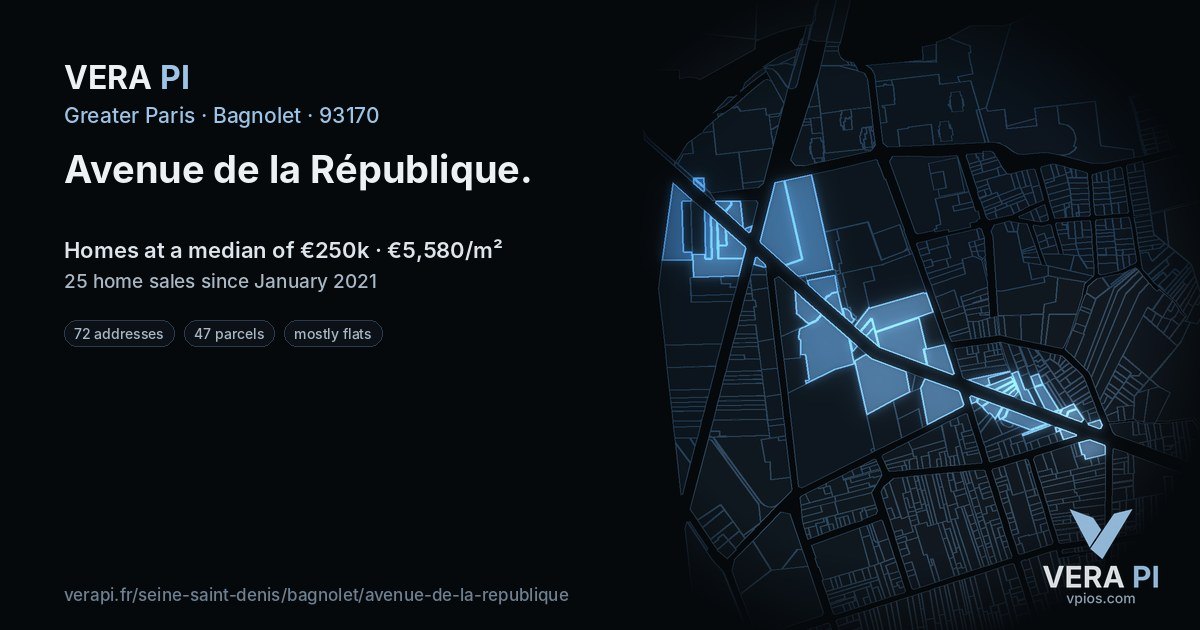 Avenue de la République, Bagnolet at night – every parcel coloured by the prices around it, the street's own parcels lit