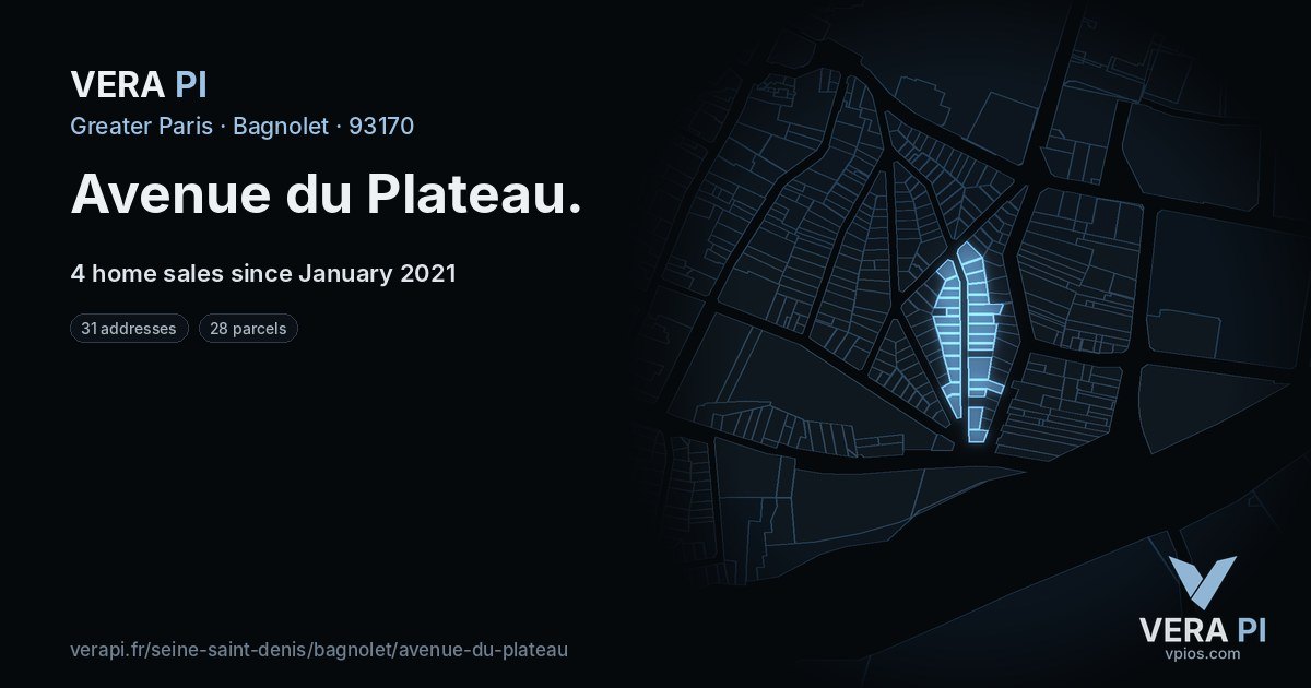 Avenue du Plateau, Bagnolet at night – every parcel coloured by the prices around it, the street's own parcels lit