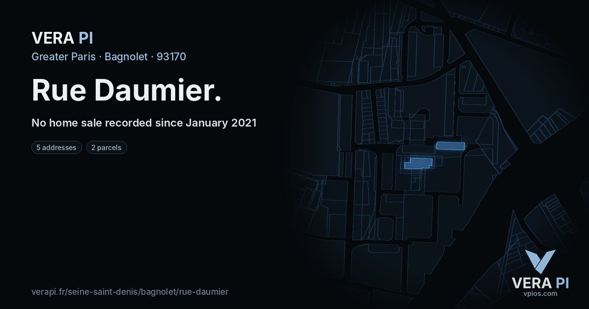 Rue Daumier, Bagnolet at night – every parcel coloured by the prices around it, the street's own parcels lit