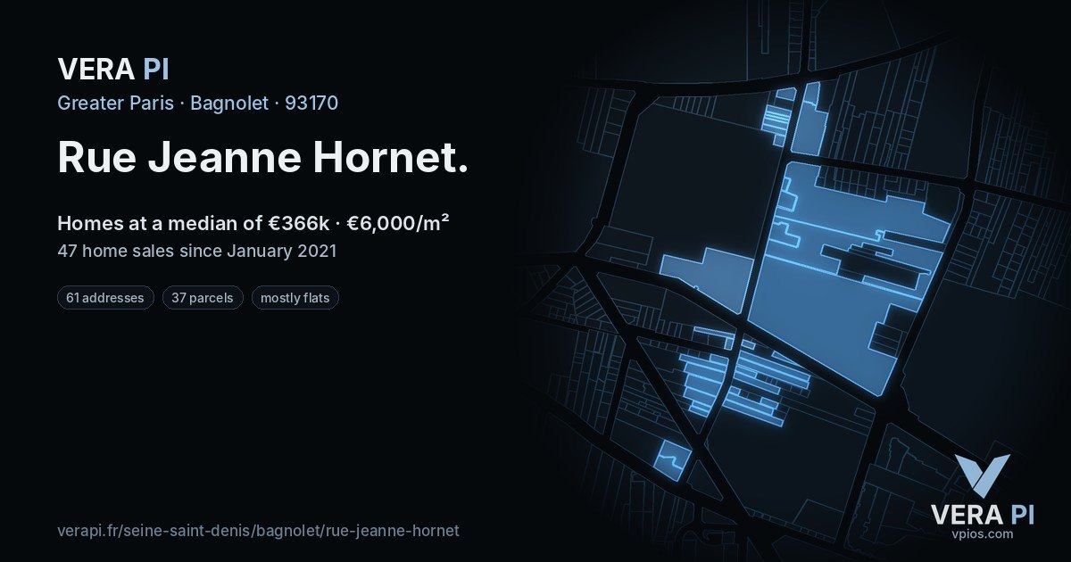 Rue Jeanne Hornet, Bagnolet at night – every parcel coloured by the prices around it, the street's own parcels lit