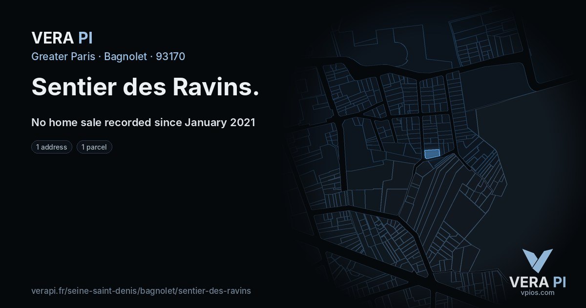 Sentier des Ravins, Bagnolet at night – every parcel coloured by the prices around it, the street's own parcels lit