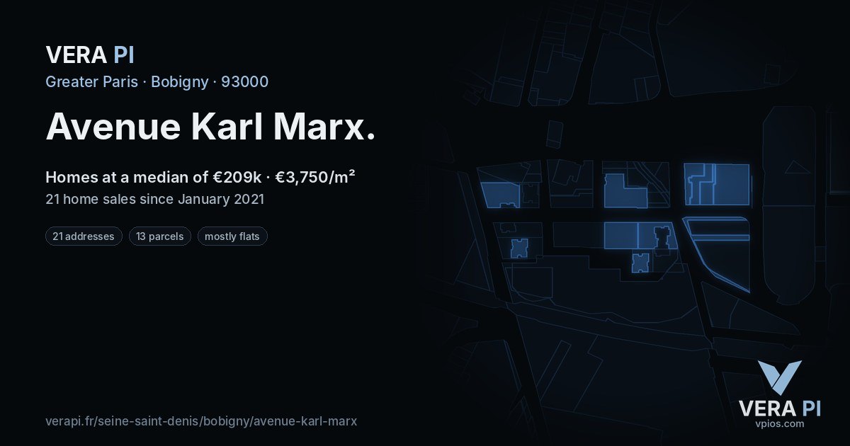 Avenue Karl Marx, Bobigny at night – every parcel coloured by the prices around it, the street's own parcels lit