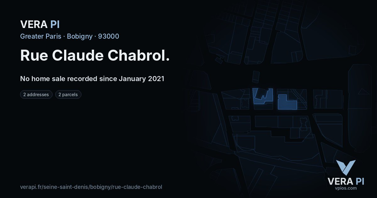 Rue Claude Chabrol, Bobigny at night – every parcel coloured by the prices around it, the street's own parcels lit