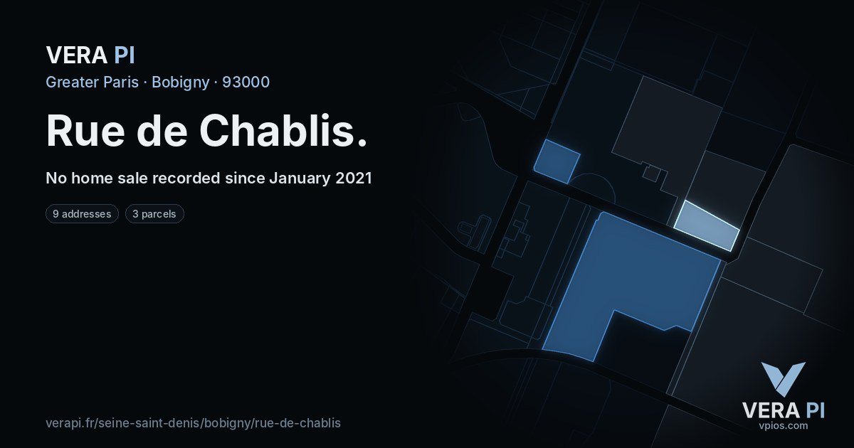 Rue de Chablis, Bobigny at night – every parcel coloured by the prices around it, the street's own parcels lit
