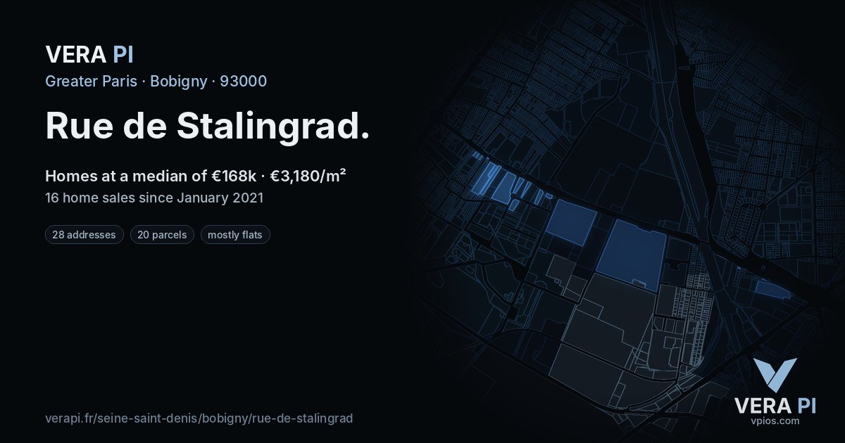 Rue de Stalingrad, Bobigny at night – every parcel coloured by the prices around it, the street's own parcels lit
