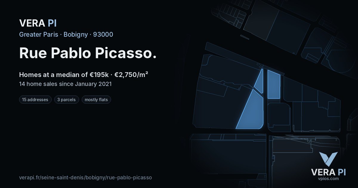 Rue Pablo Picasso, Bobigny at night – every parcel coloured by the prices around it, the street's own parcels lit