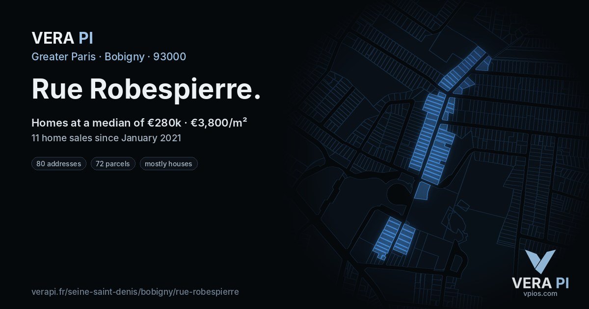 Rue Robespierre, Bobigny at night – every parcel coloured by the prices around it, the street's own parcels lit