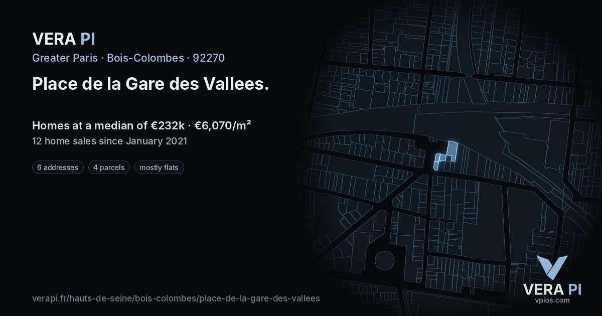 Place de la Gare des Vallees, Bois-Colombes at night – every parcel coloured by the prices around it, the street's own parcels lit