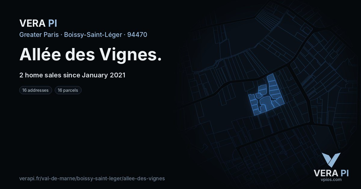 Allée des Vignes, Boissy-Saint-Léger at night – every parcel coloured by the prices around it, the street's own parcels lit