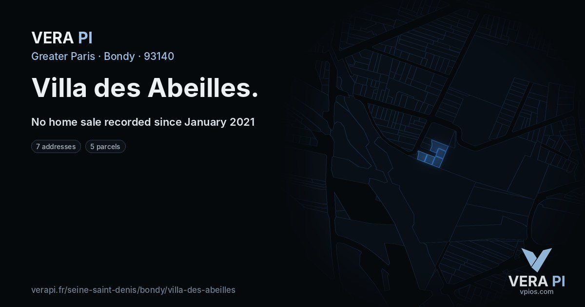 Villa des Abeilles, Bondy at night – every parcel coloured by the prices around it, the street's own parcels lit