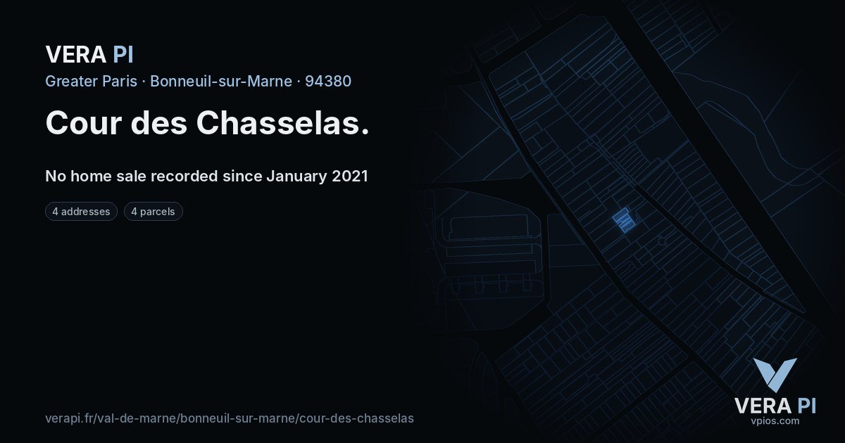 Cour des Chasselas, Bonneuil-sur-Marne at night – every parcel coloured by the prices around it, the street's own parcels lit