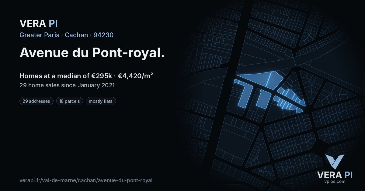 Avenue du Pont-royal, Cachan at night – every parcel coloured by the prices around it, the street's own parcels lit