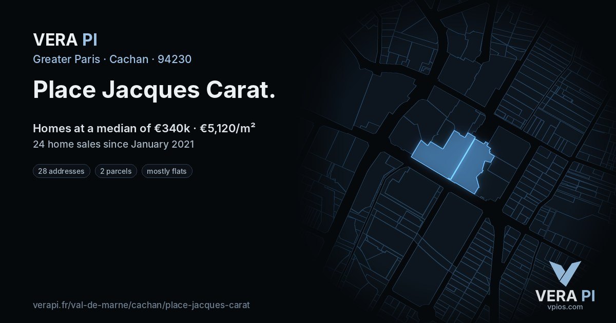 Place Jacques Carat, Cachan at night – every parcel coloured by the prices around it, the street's own parcels lit