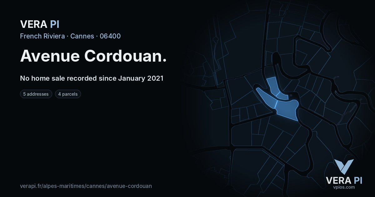 Avenue Cordouan, Cannes at night – every parcel coloured by the prices around it, the street's own parcels lit