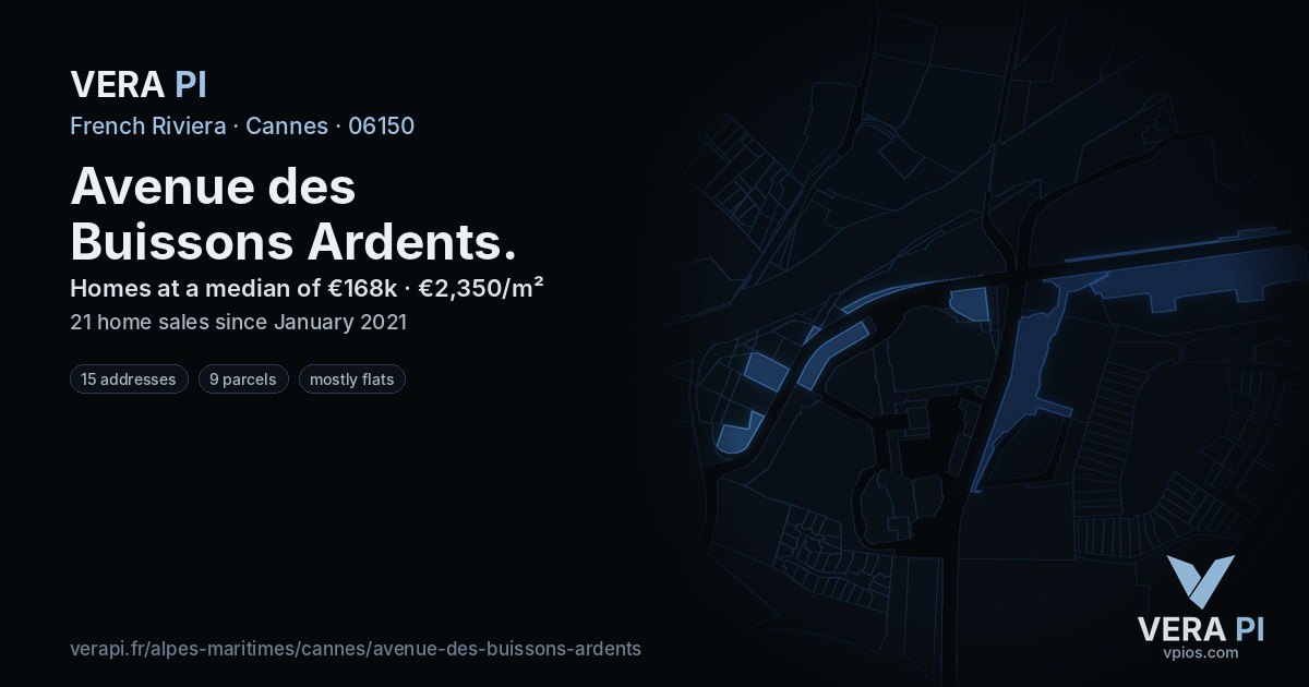 Avenue des Buissons Ardents, Cannes at night – every parcel coloured by the prices around it, the street's own parcels lit