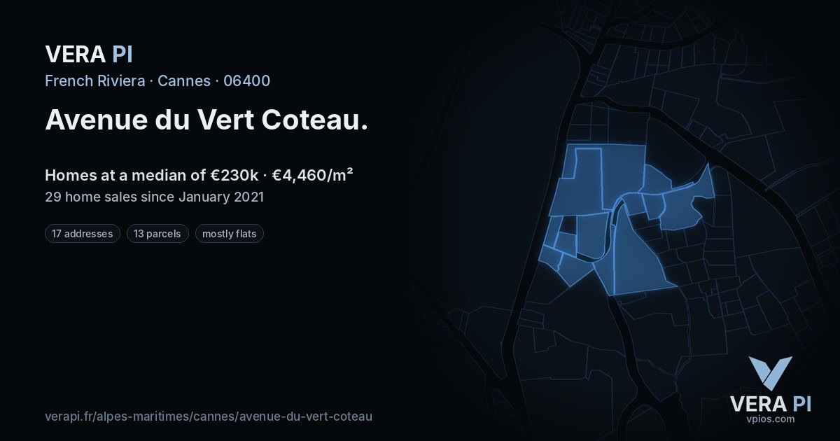 Avenue du Vert Coteau, Cannes at night – every parcel coloured by the prices around it, the street's own parcels lit