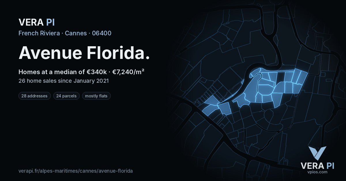 Avenue Florida, Cannes at night – every parcel coloured by the prices around it, the street's own parcels lit