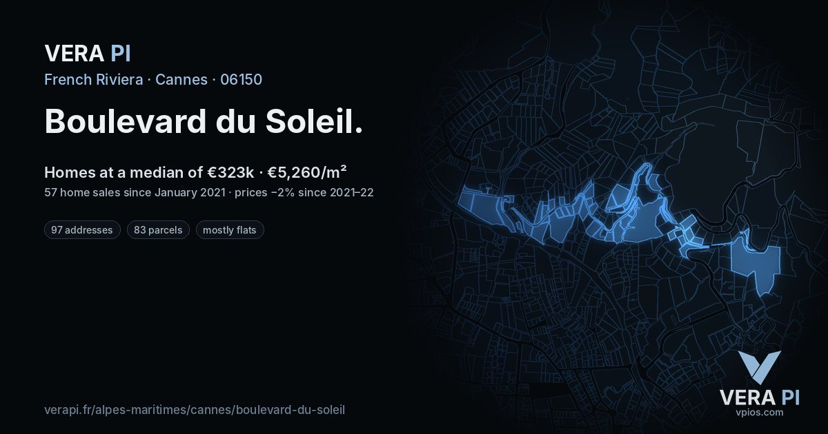 Boulevard du Soleil, Cannes at night – every parcel coloured by the prices around it, the street's own parcels lit