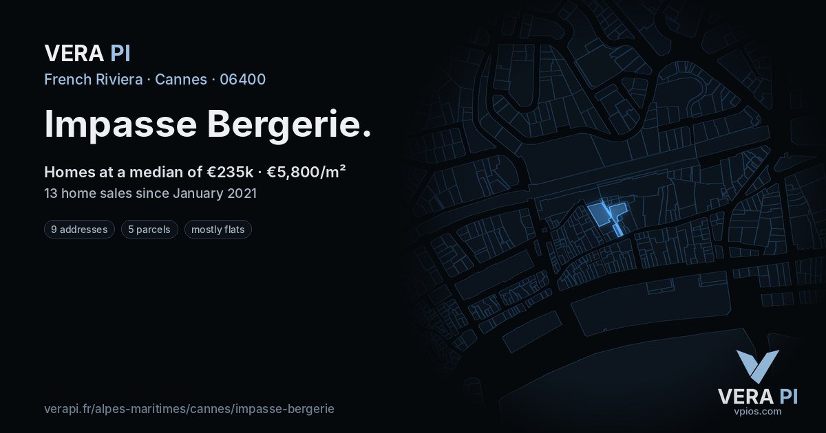 Impasse Bergerie, Cannes at night – every parcel coloured by the prices around it, the street's own parcels lit