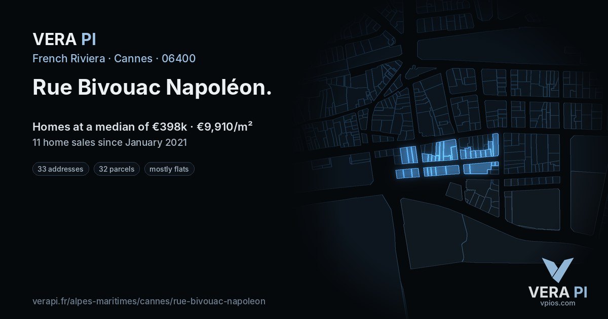 Rue Bivouac Napoléon, Cannes at night – every parcel coloured by the prices around it, the street's own parcels lit