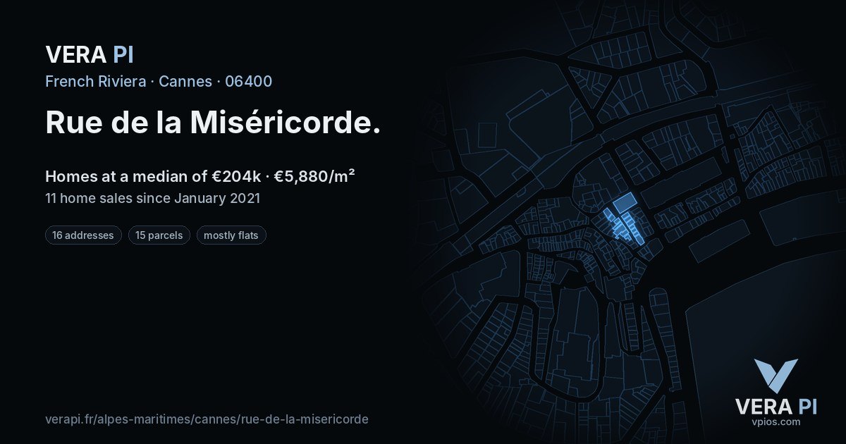 Rue de la Miséricorde, Cannes at night – every parcel coloured by the prices around it, the street's own parcels lit