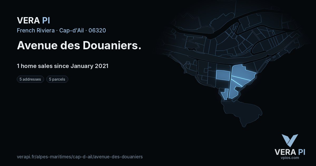 Avenue des Douaniers, Cap-d'Ail at night – every parcel coloured by the prices around it, the street's own parcels lit