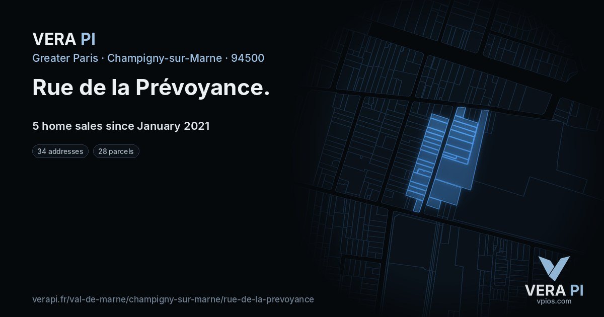 Rue de la Prévoyance, Champigny-sur-Marne at night – every parcel coloured by the prices around it, the street's own parcels lit