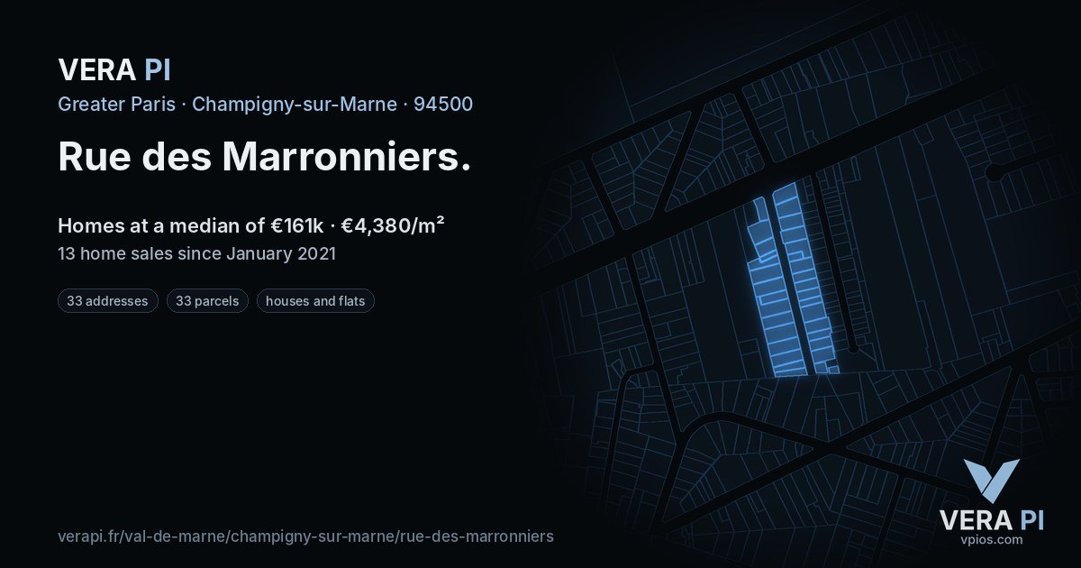 Rue des Marronniers, Champigny-sur-Marne at night – every parcel coloured by the prices around it, the street's own parcels lit