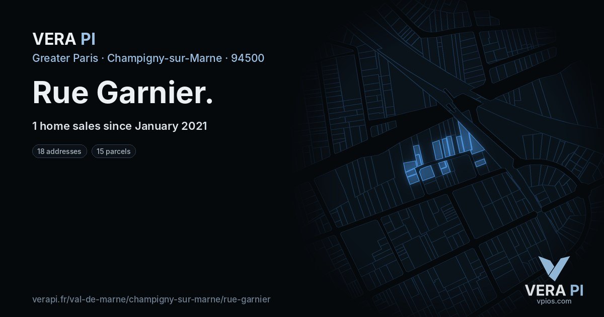 Rue Garnier, Champigny-sur-Marne at night – every parcel coloured by the prices around it, the street's own parcels lit