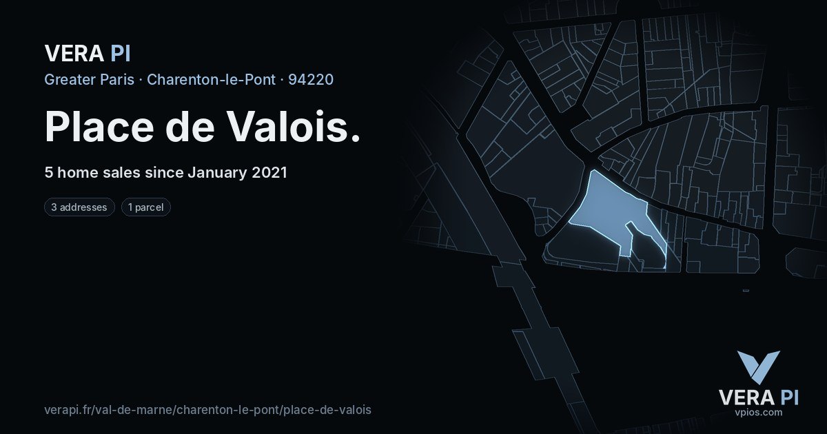 Place de Valois, Charenton-le-Pont at night – every parcel coloured by the prices around it, the street's own parcels lit