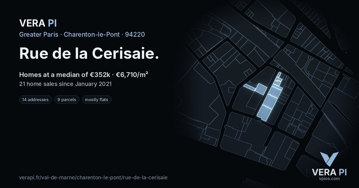 Rue de la Cerisaie, Charenton-le-Pont at night – every parcel coloured by the prices around it, the street's own parcels lit