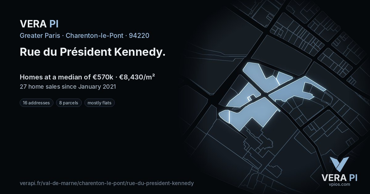 Rue du Président Kennedy, Charenton-le-Pont at night – every parcel coloured by the prices around it, the street's own parcels lit