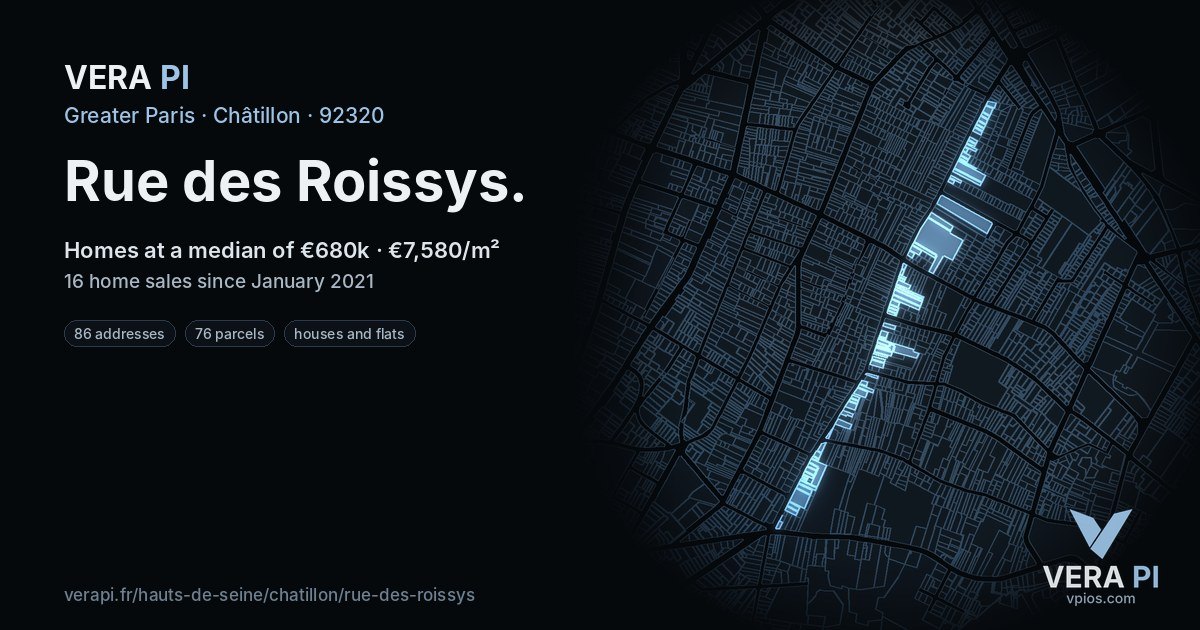 Rue des Roissys, Châtillon at night – every parcel coloured by the prices around it, the street's own parcels lit