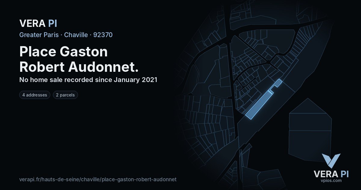 Place Gaston Robert Audonnet, Chaville at night – every parcel coloured by the prices around it, the street's own parcels lit