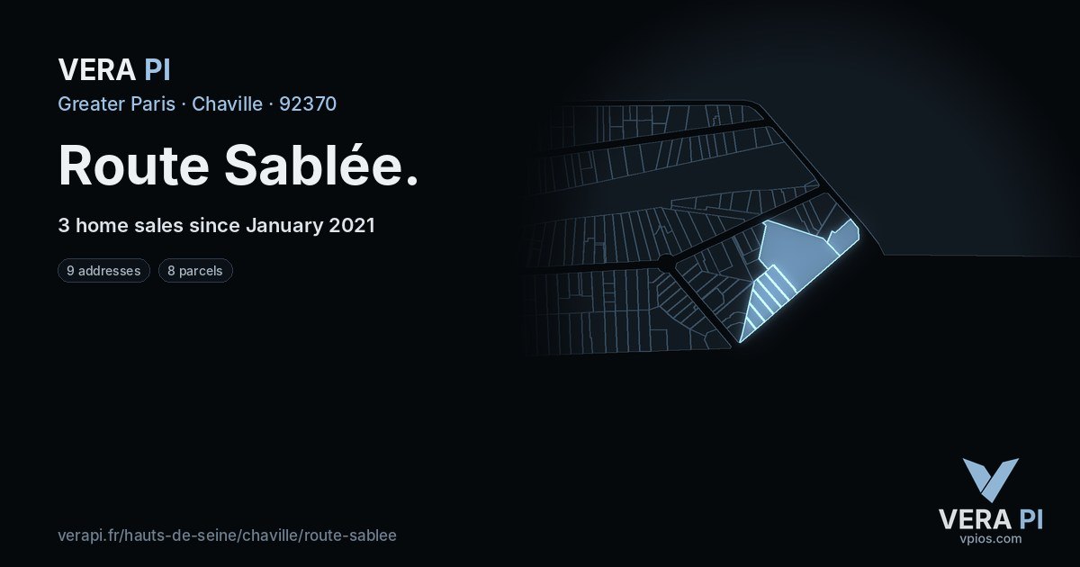 Route Sablée, Chaville at night – every parcel coloured by the prices around it, the street's own parcels lit