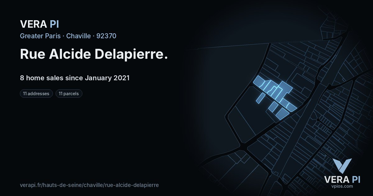 Rue Alcide Delapierre, Chaville at night – every parcel coloured by the prices around it, the street's own parcels lit