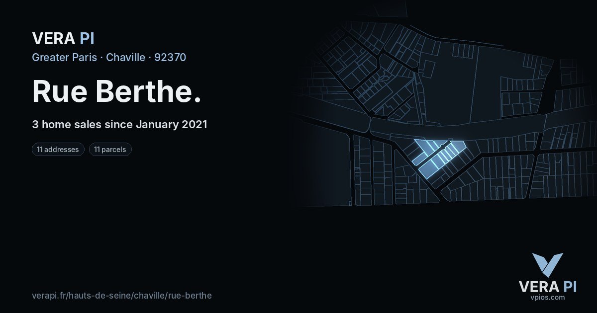 Rue Berthe, Chaville at night – every parcel coloured by the prices around it, the street's own parcels lit