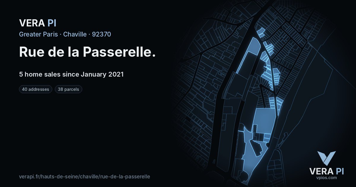 Rue de la Passerelle, Chaville at night – every parcel coloured by the prices around it, the street's own parcels lit