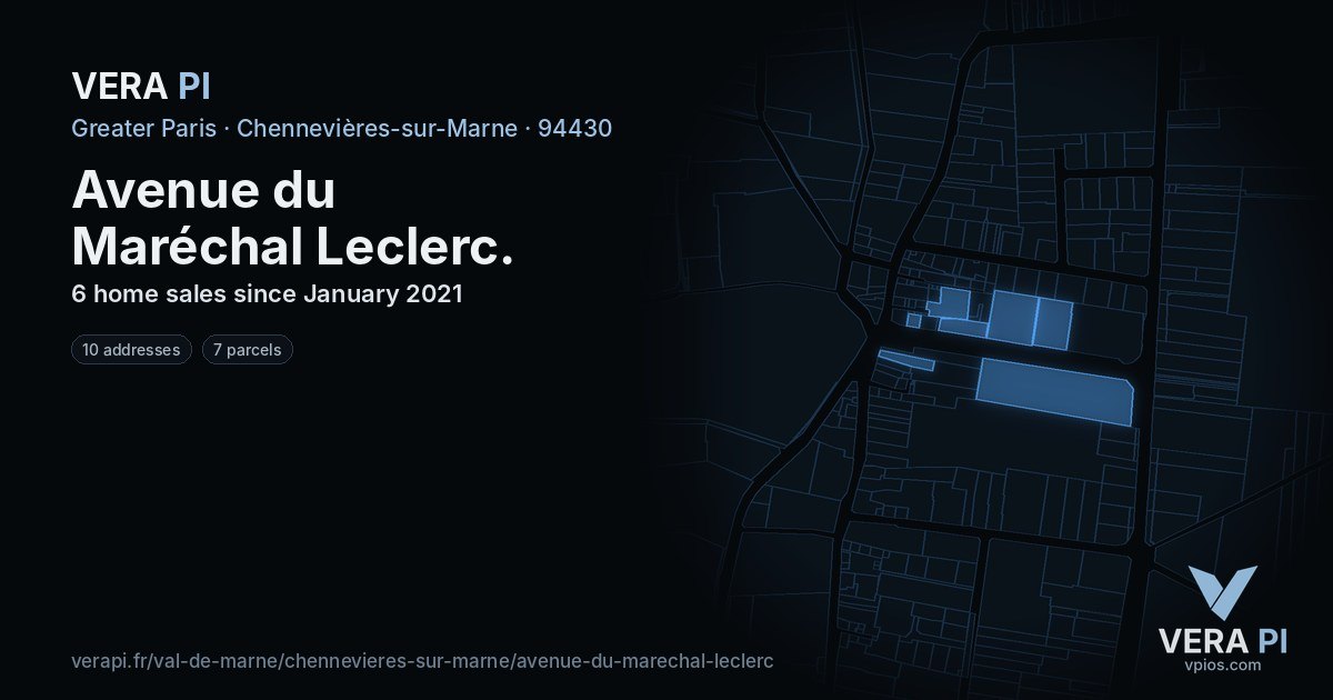 Avenue du Maréchal Leclerc, Chennevières-sur-Marne at night – every parcel coloured by the prices around it, the street's own parcels lit