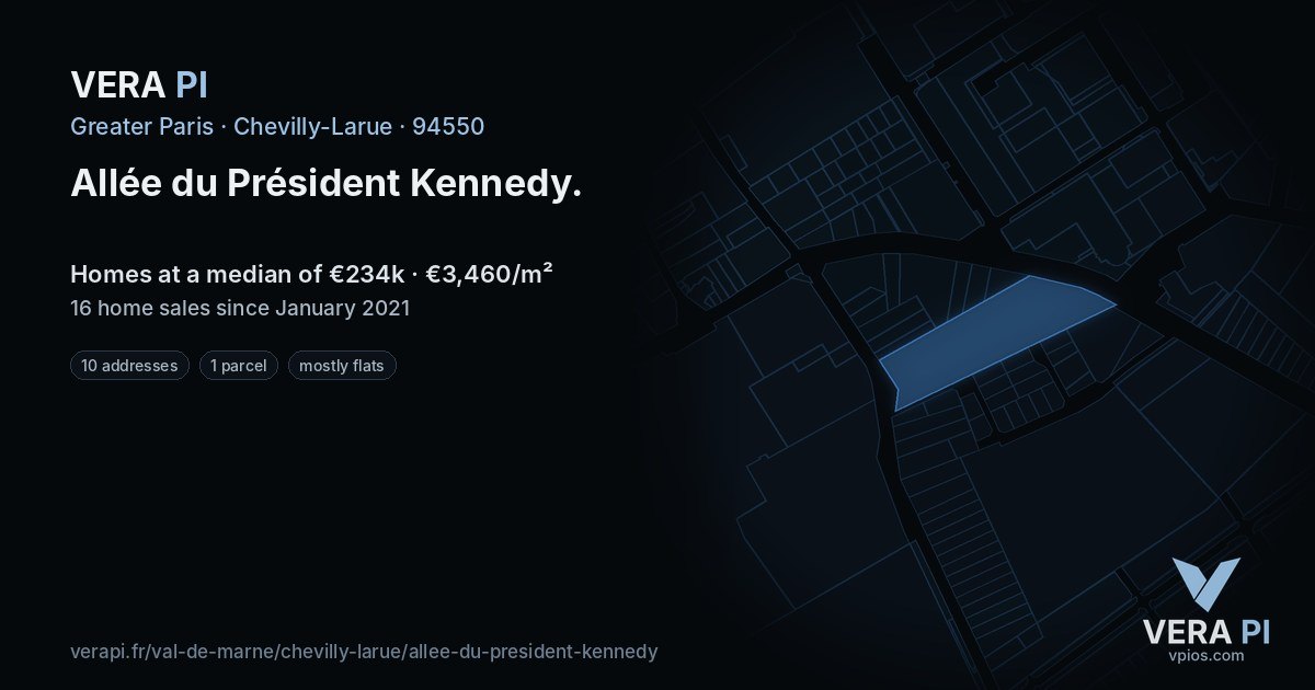 Allée du Président Kennedy, Chevilly-Larue at night – every parcel coloured by the prices around it, the street's own parcels lit